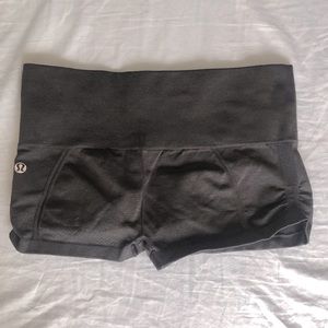 Lululemon Shorty Shorts